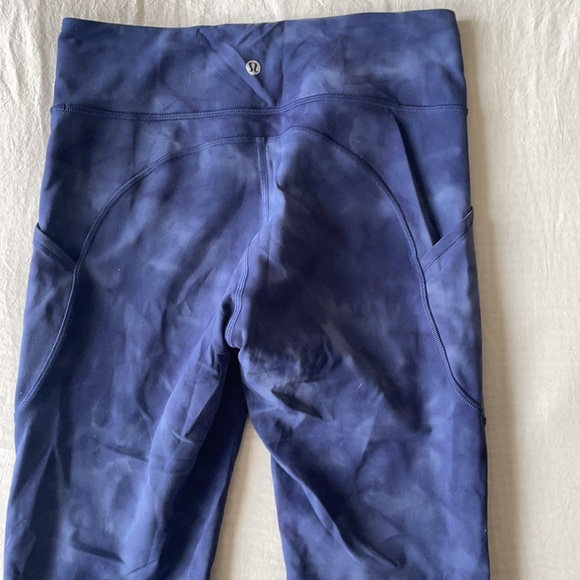 Lululemon tye dye Leggings - Picture 3 of 4